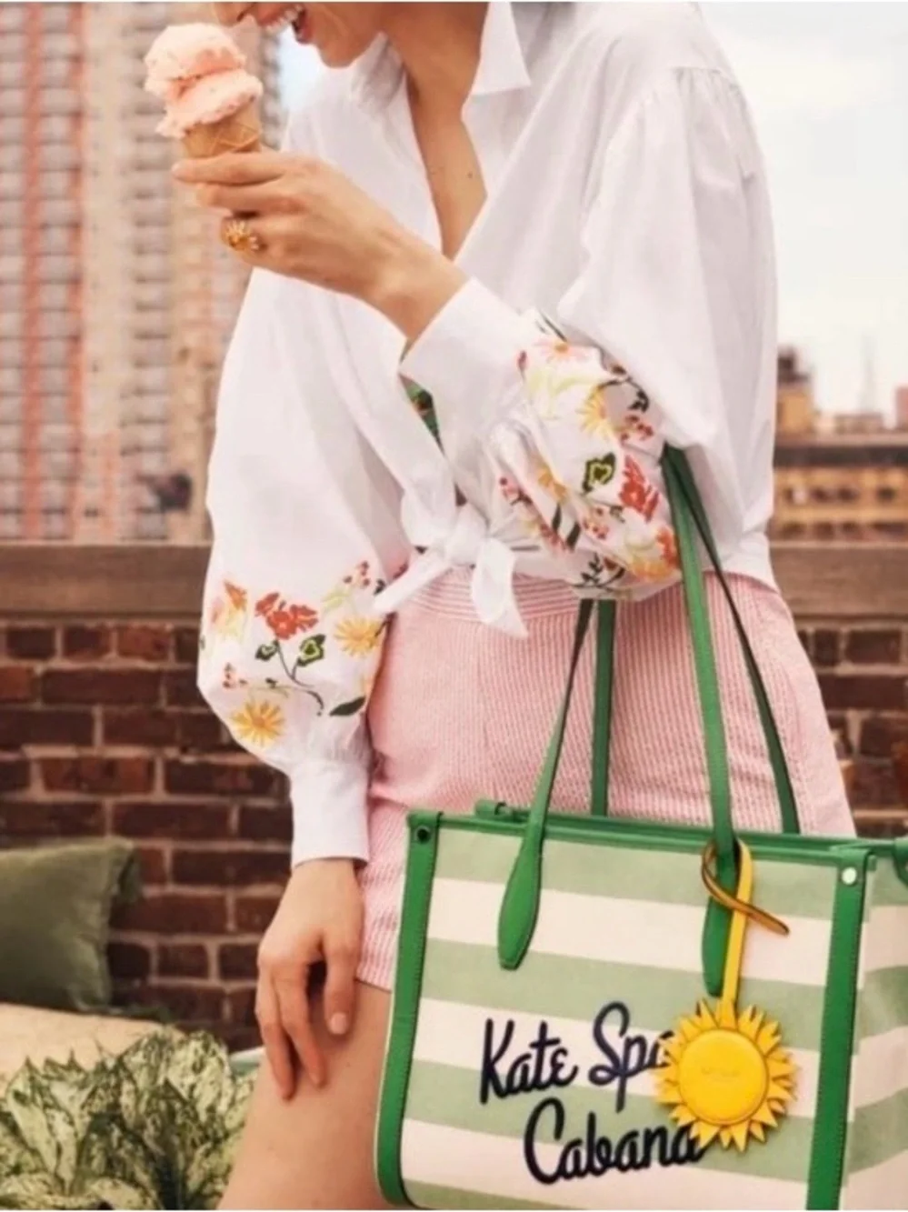 🟠NWT KATE SPADE Market Cabana Canvas Medium Tote in Green/White